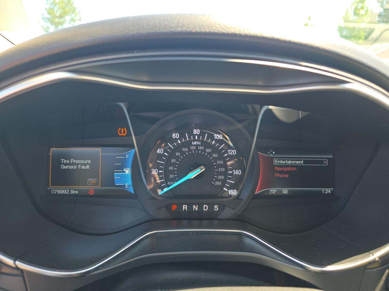 FORD FUSION - 9