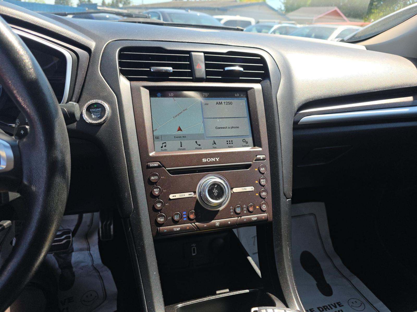 FORD FUSION - 10