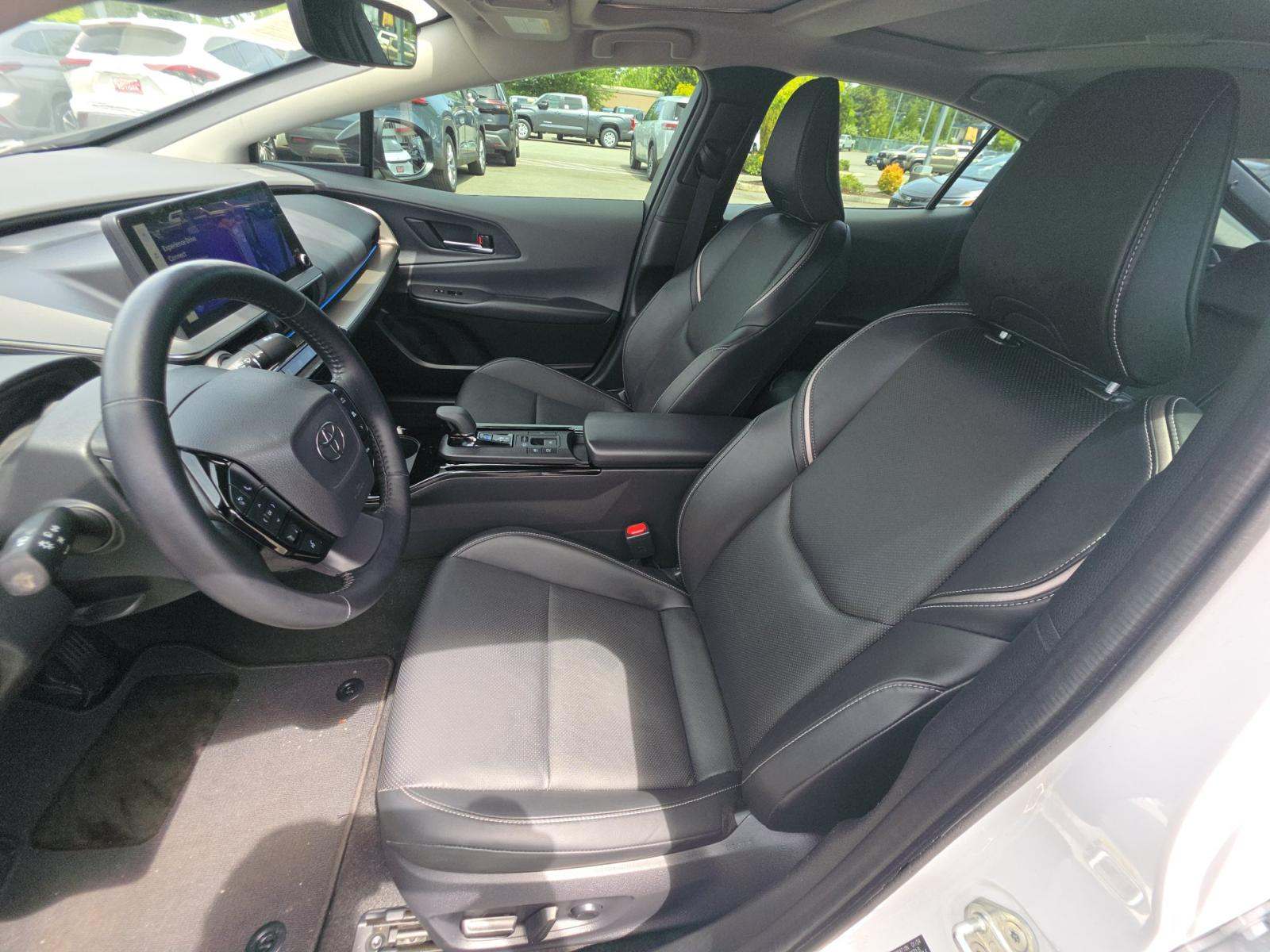 2024 Toyota Prius XLE FWD