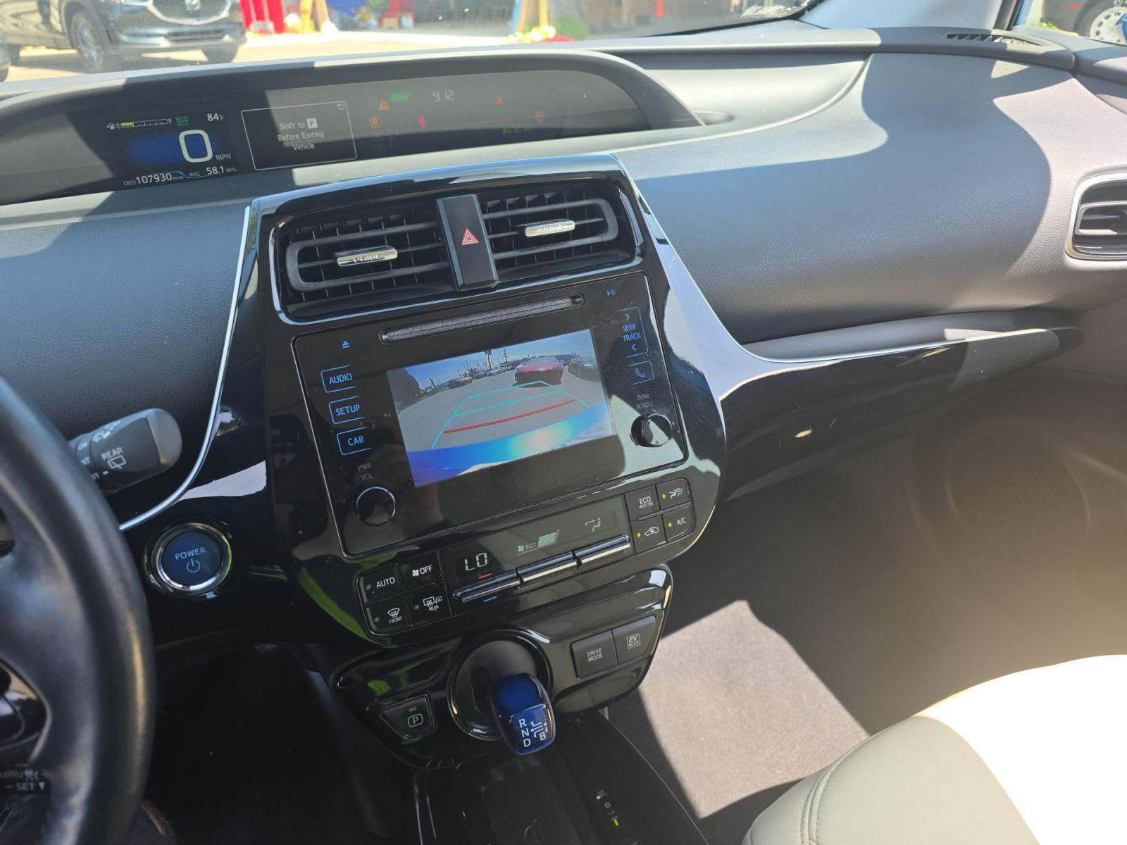 2019 Toyota Prius XLE FWD