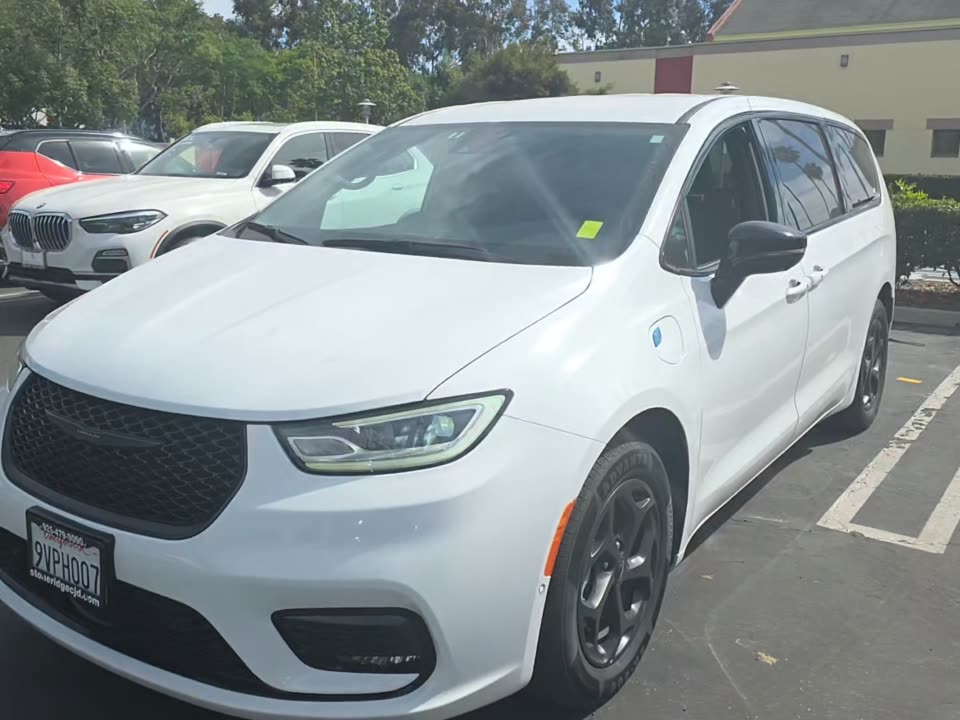 2024 Chrysler Pacifica Hybrid Select S Appearance FWD