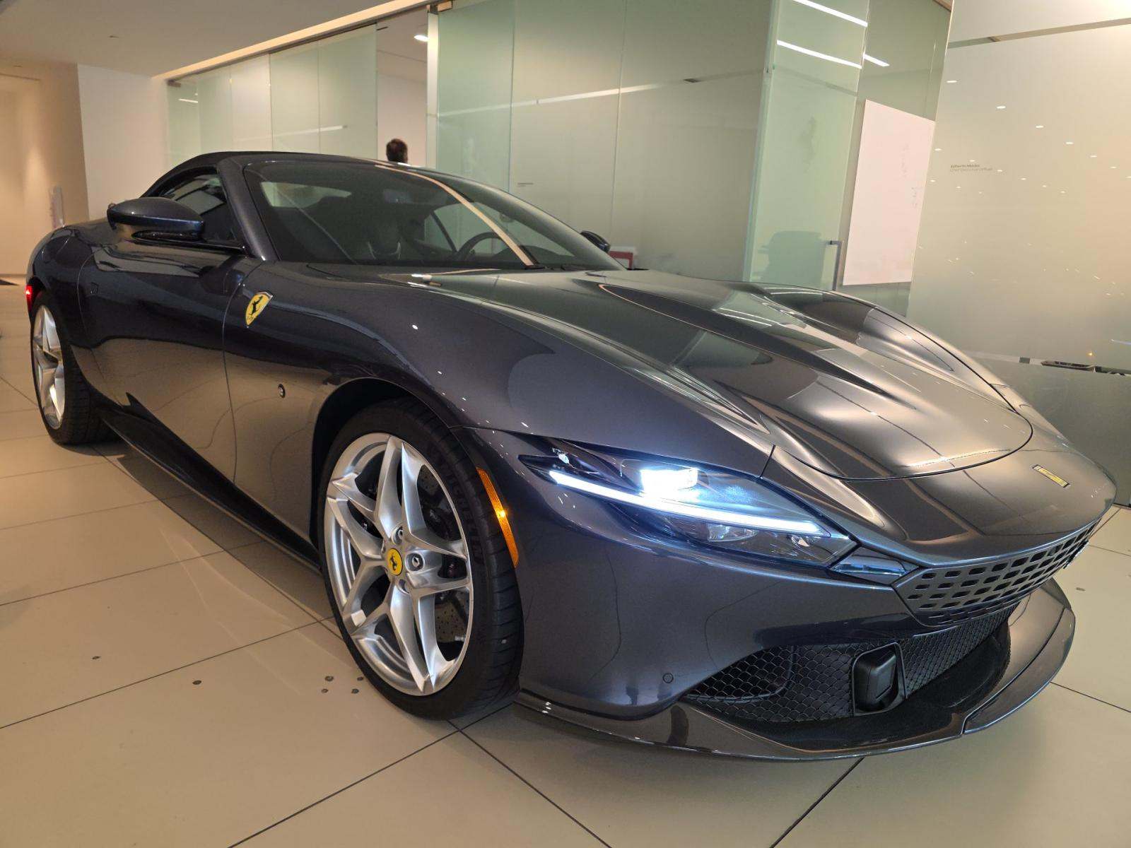 2024 Ferrari Roma Base RWD