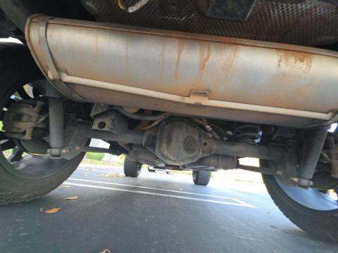 JEEP 4XE SAHARA - 10