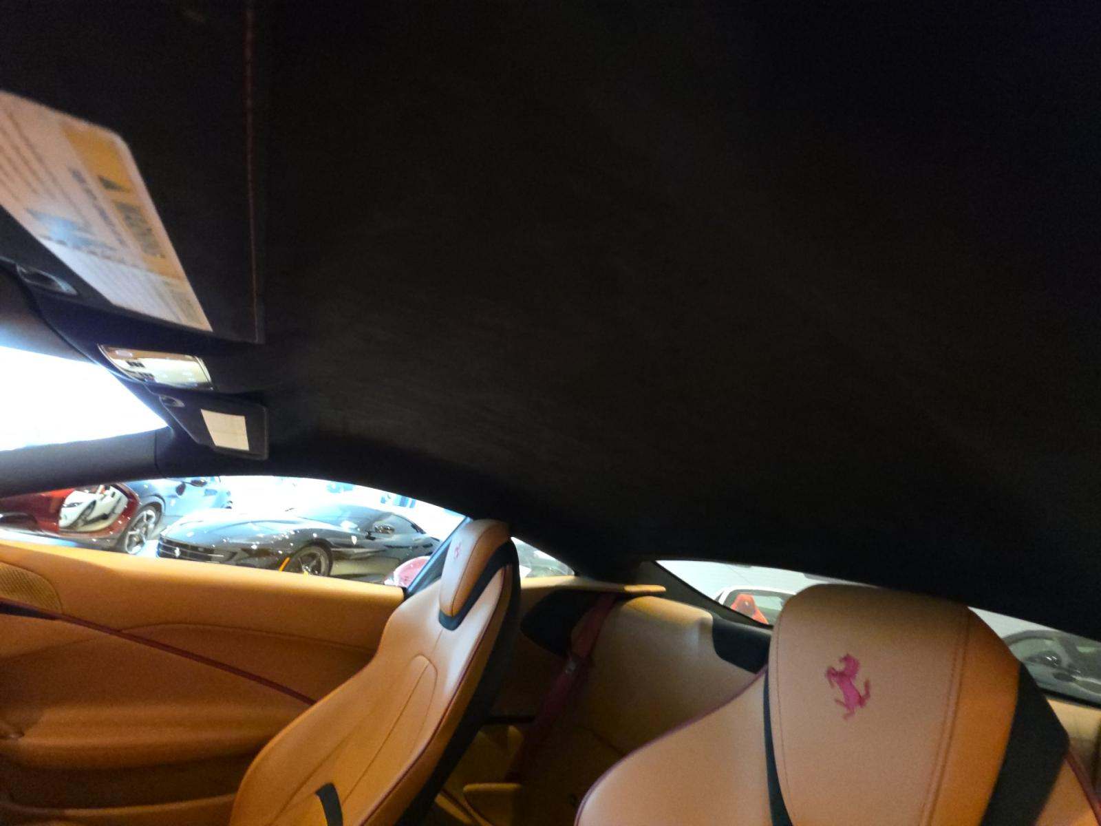 2022 Ferrari Roma Base RWD