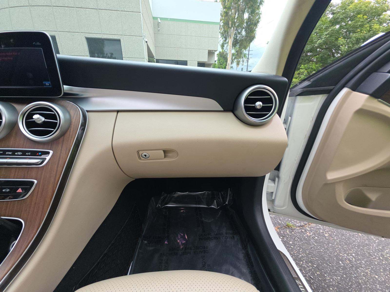 2019 Mercedes-Benz C-Class C 300 RWD