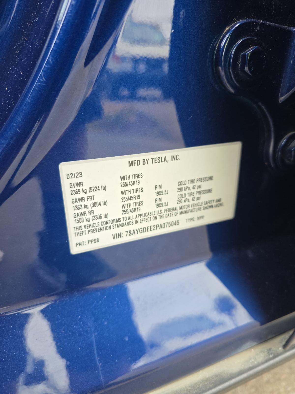 TESLA MODEL Y - 1