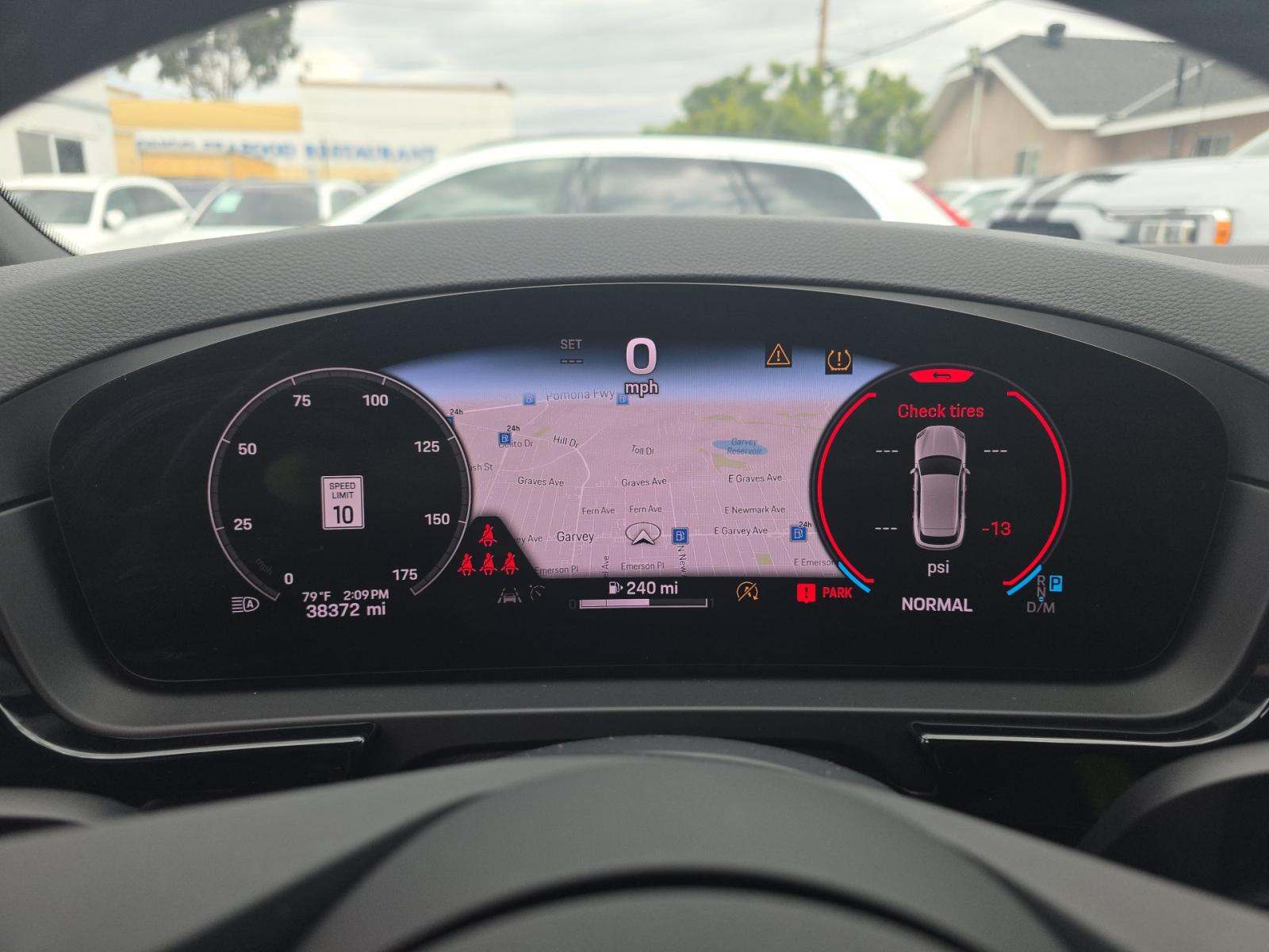 PORSCHE CAYENNE - 9