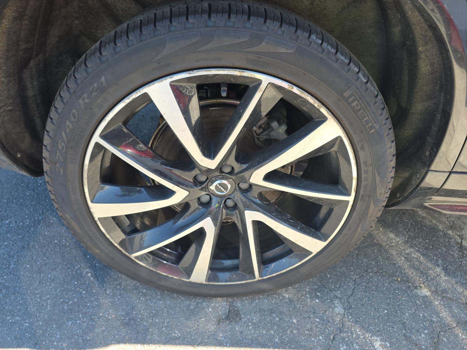 2021 Volvo XC90 Recharge T8 Inscription Expression AWD