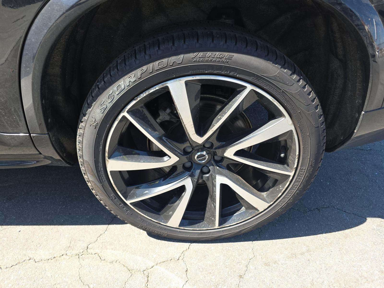 2021 Volvo XC90 Recharge T8 Inscription Expression AWD