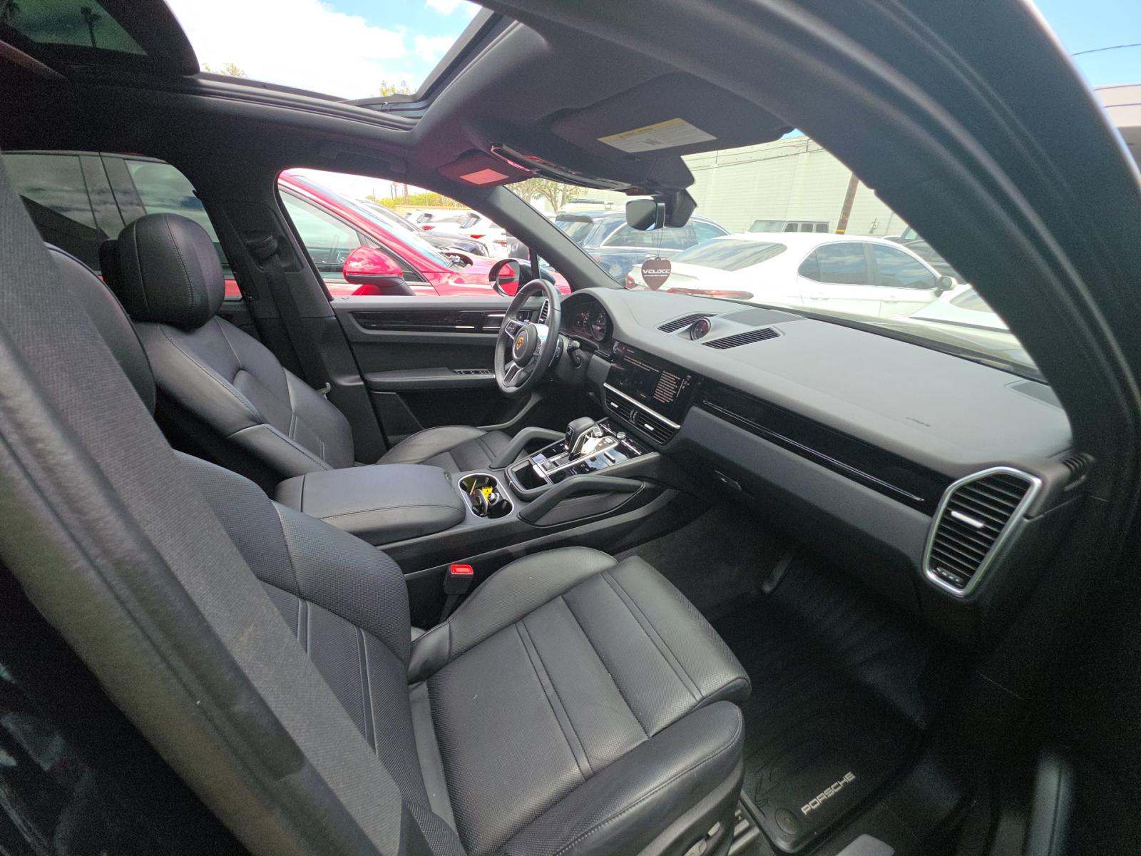 2022 Porsche Cayenne Base AWD
