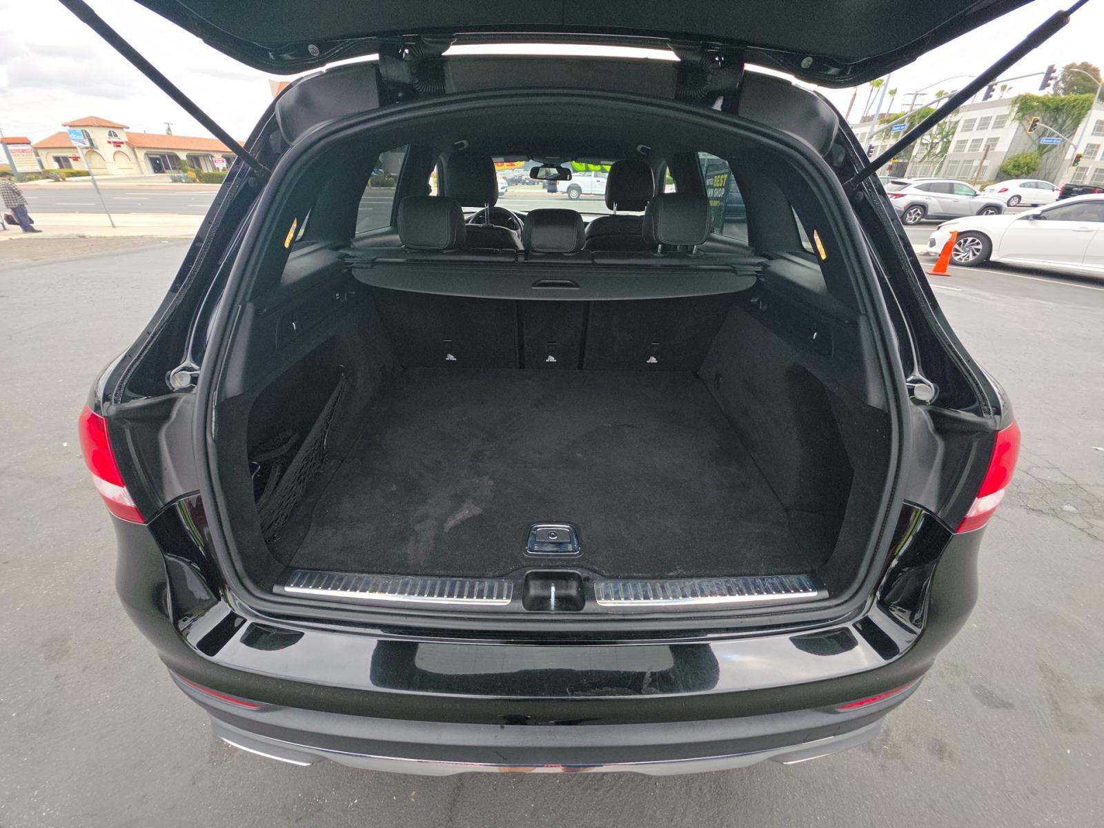 MERCEDES-BENZ GLC-CLASS - 10