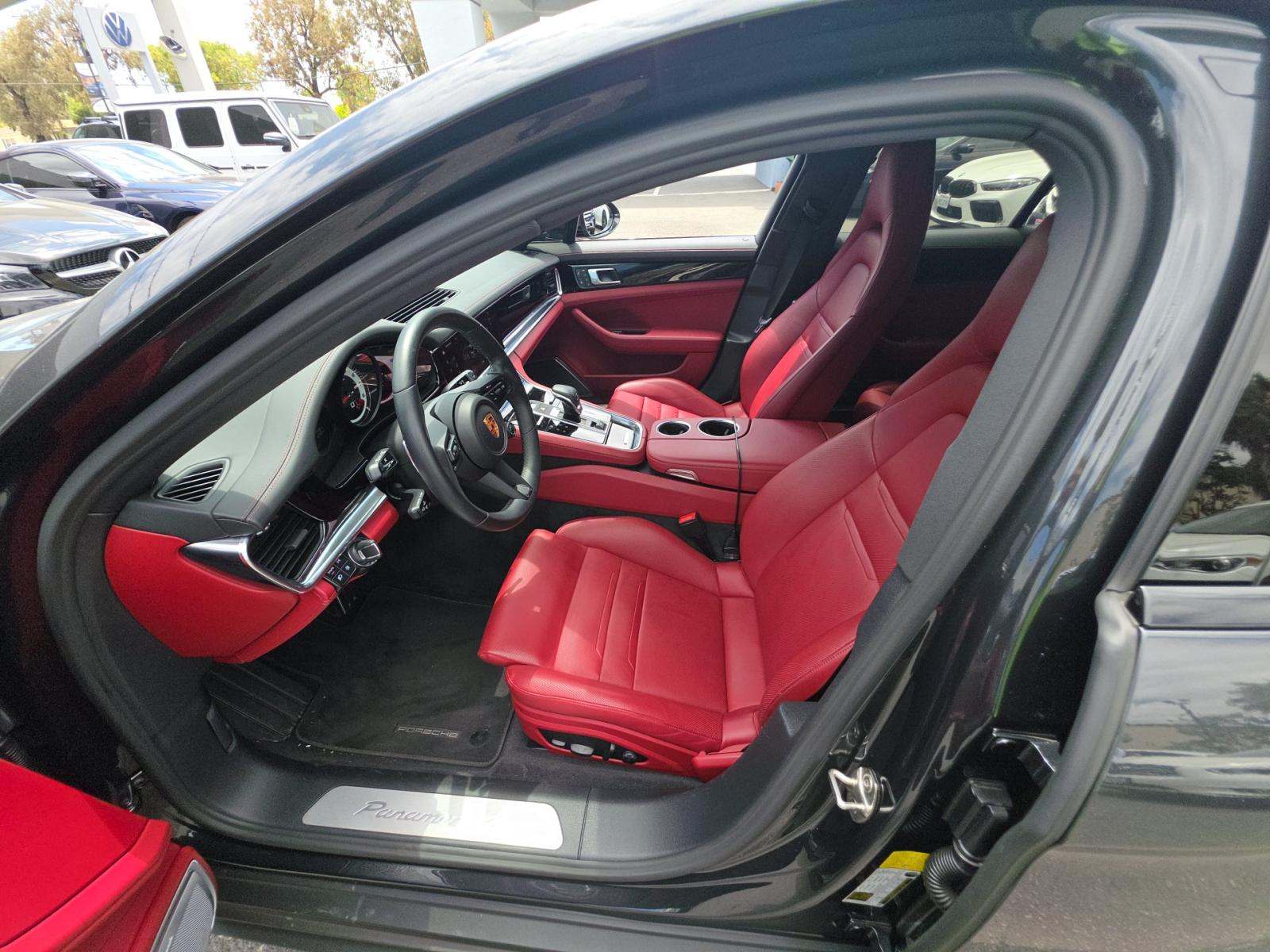 2022 Porsche Panamera 4S AWD