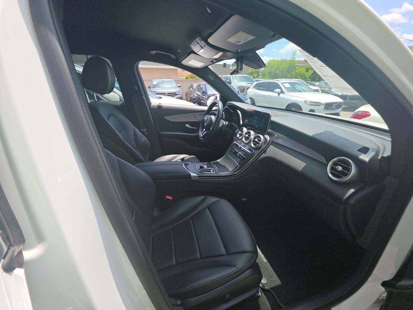 2021 Mercedes-Benz GLC GLC 300 RWD