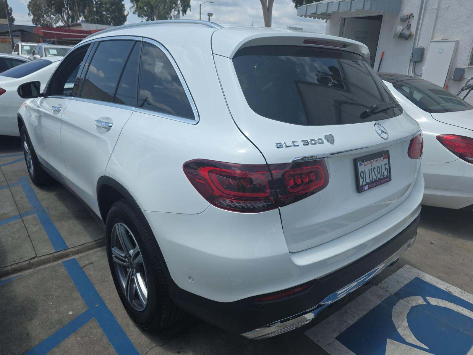 2021 Mercedes-Benz GLC GLC 300 RWD