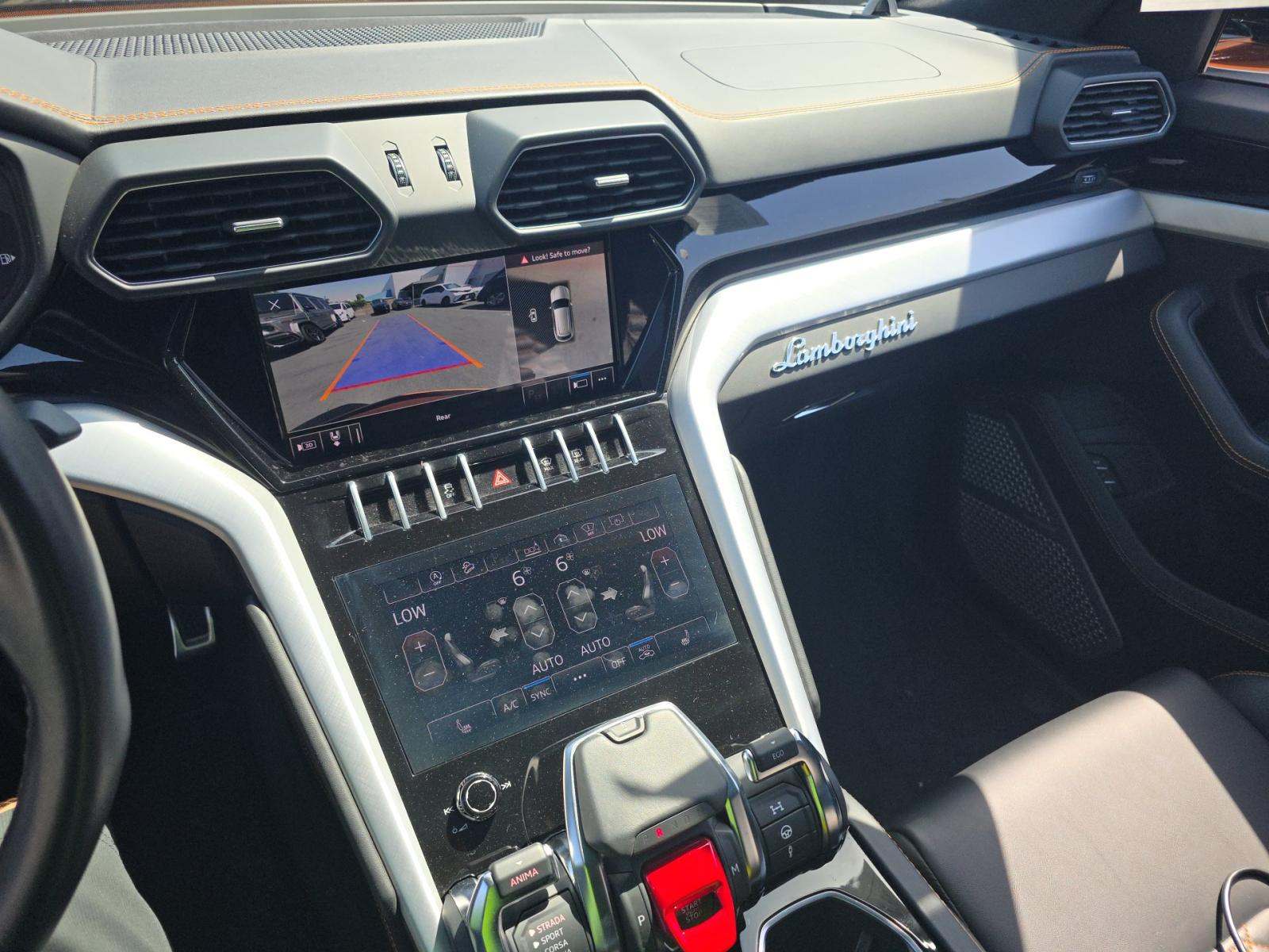 2021 Lamborghini Urus Base AWD