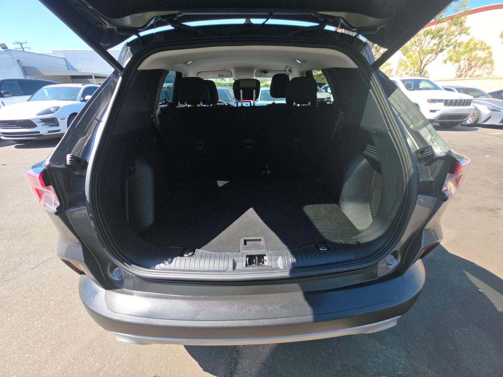 2022 Ford Escape SE FWD