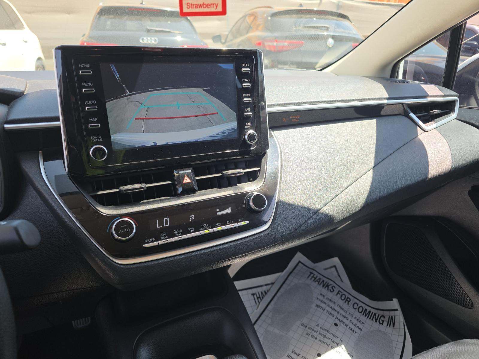 2020 Toyota Corolla LE FWD