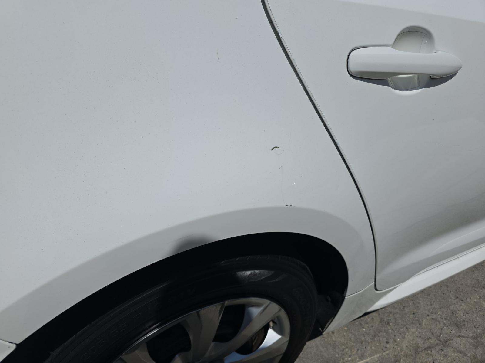 2020 Toyota Corolla LE FWD