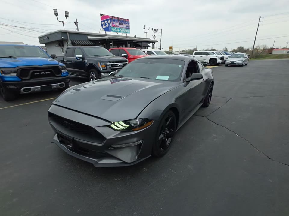 2022 Ford Mustang EcoBoost Premium RWD