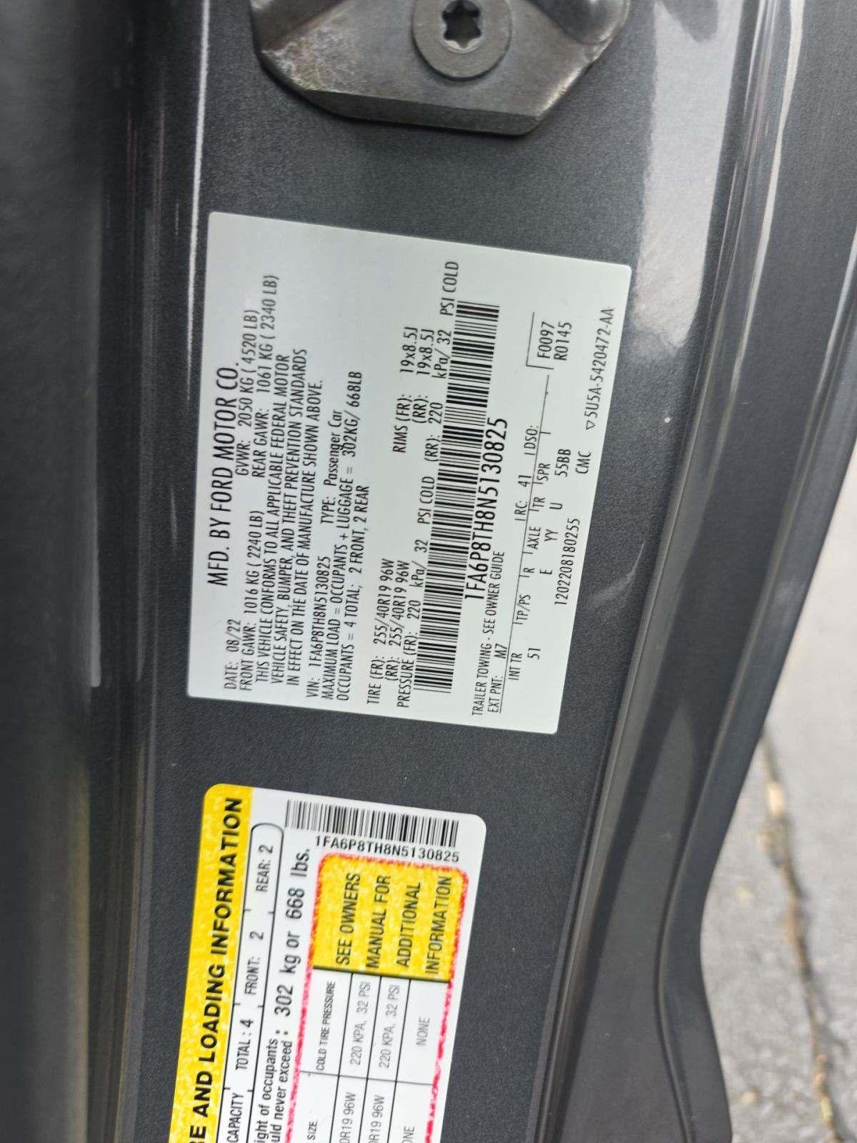 2022 Ford Mustang EcoBoost Premium RWD