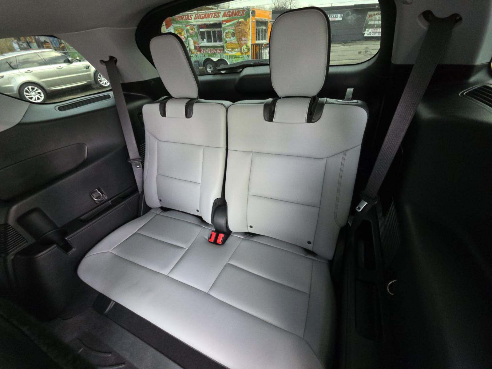 2021 Ford Explorer XLT RWD