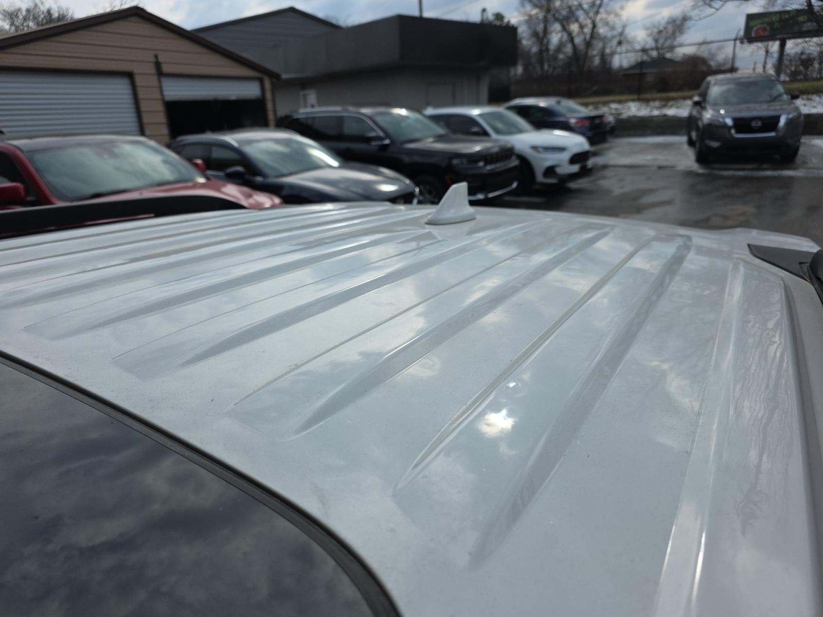 2021 Ford Explorer XLT RWD