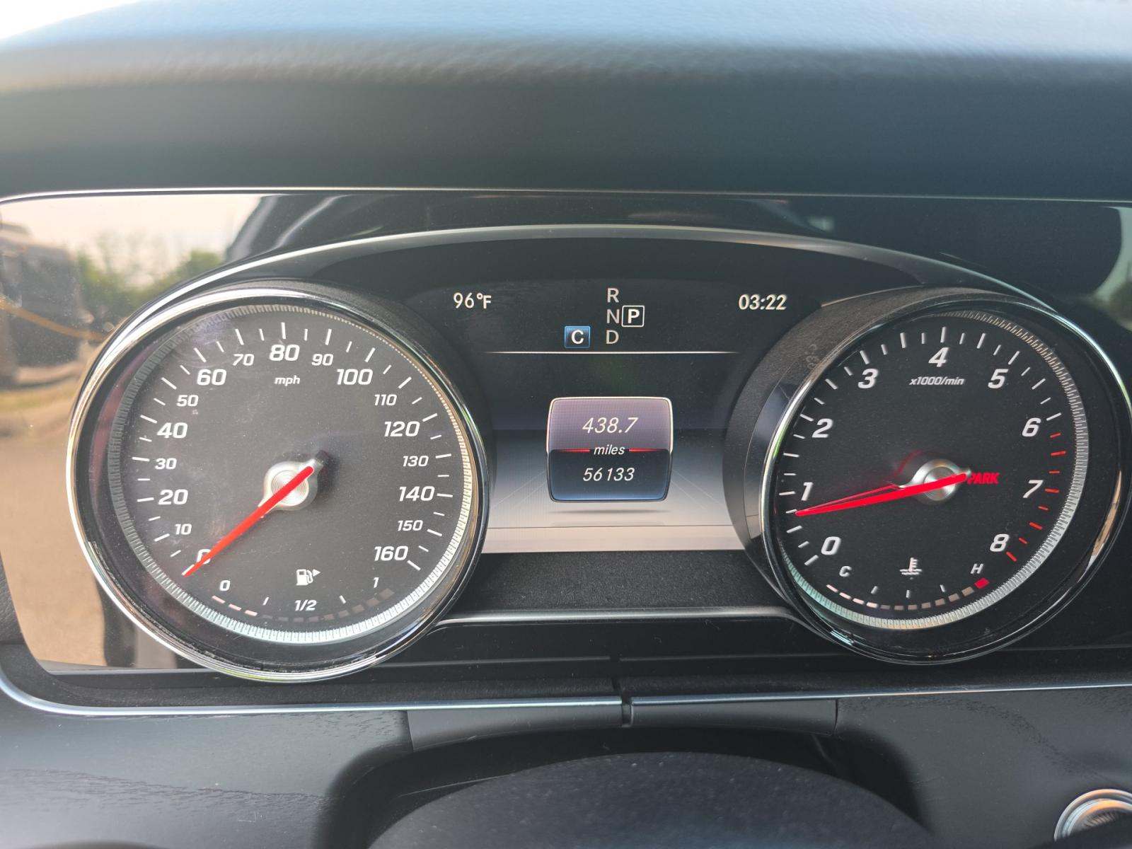 MERCEDES-BENZ E-CLASS - 5