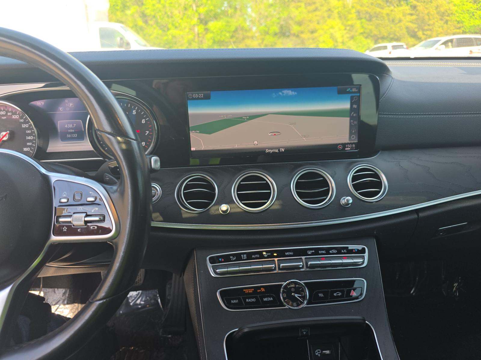 MERCEDES-BENZ E-CLASS - 6