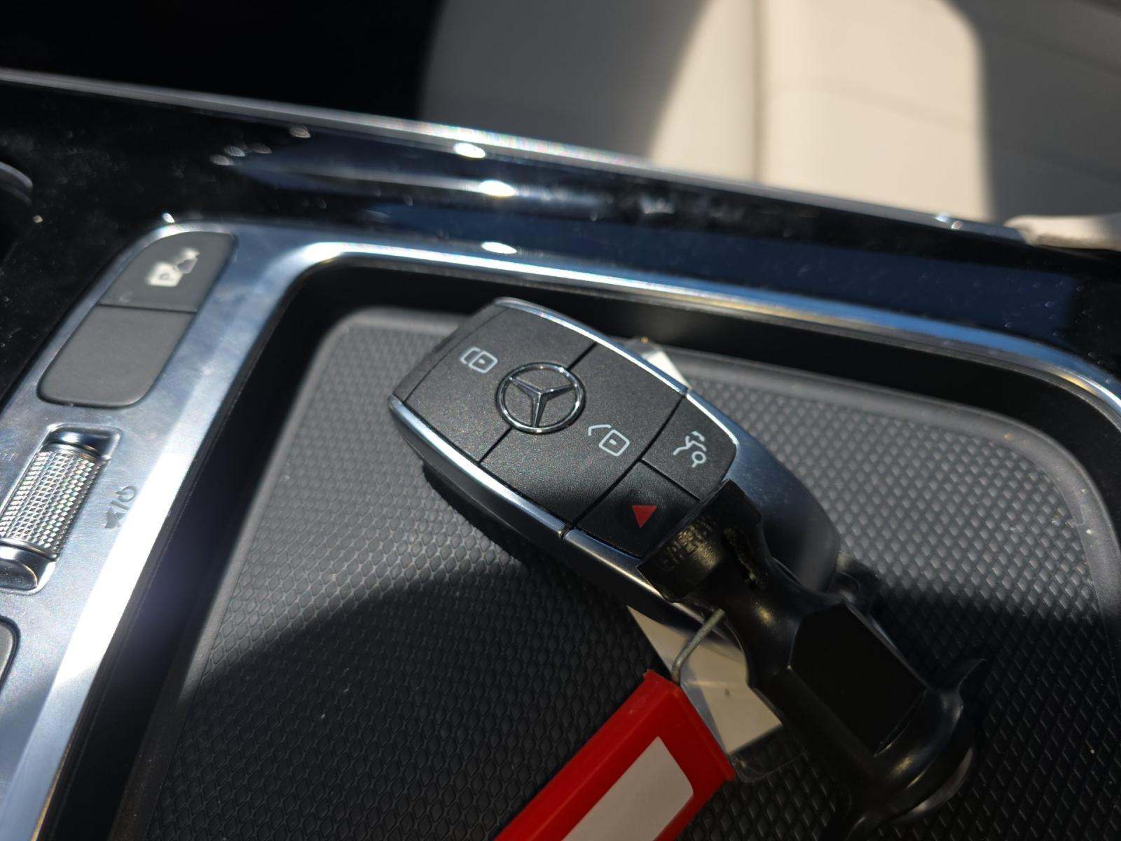 MERCEDES-BENZ GLA-CLASS - 4