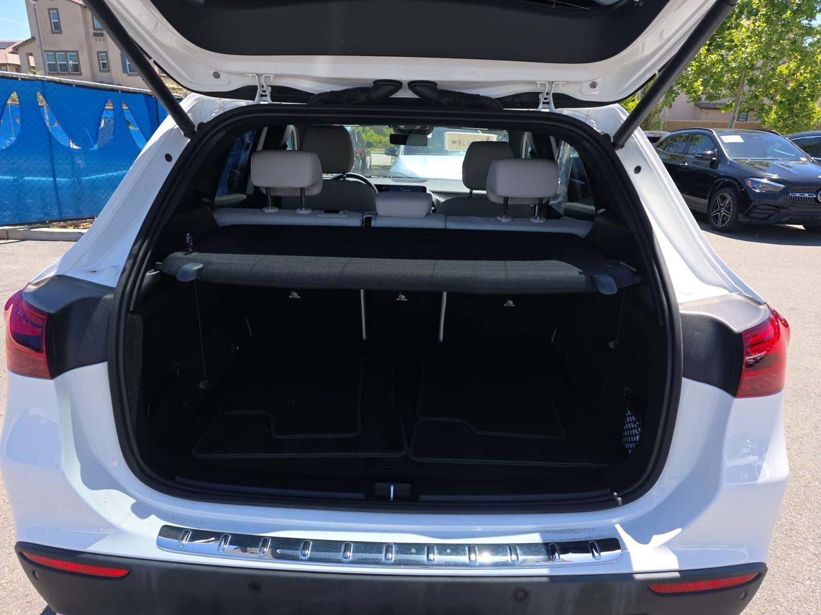 MERCEDES-BENZ GLA-CLASS - 10