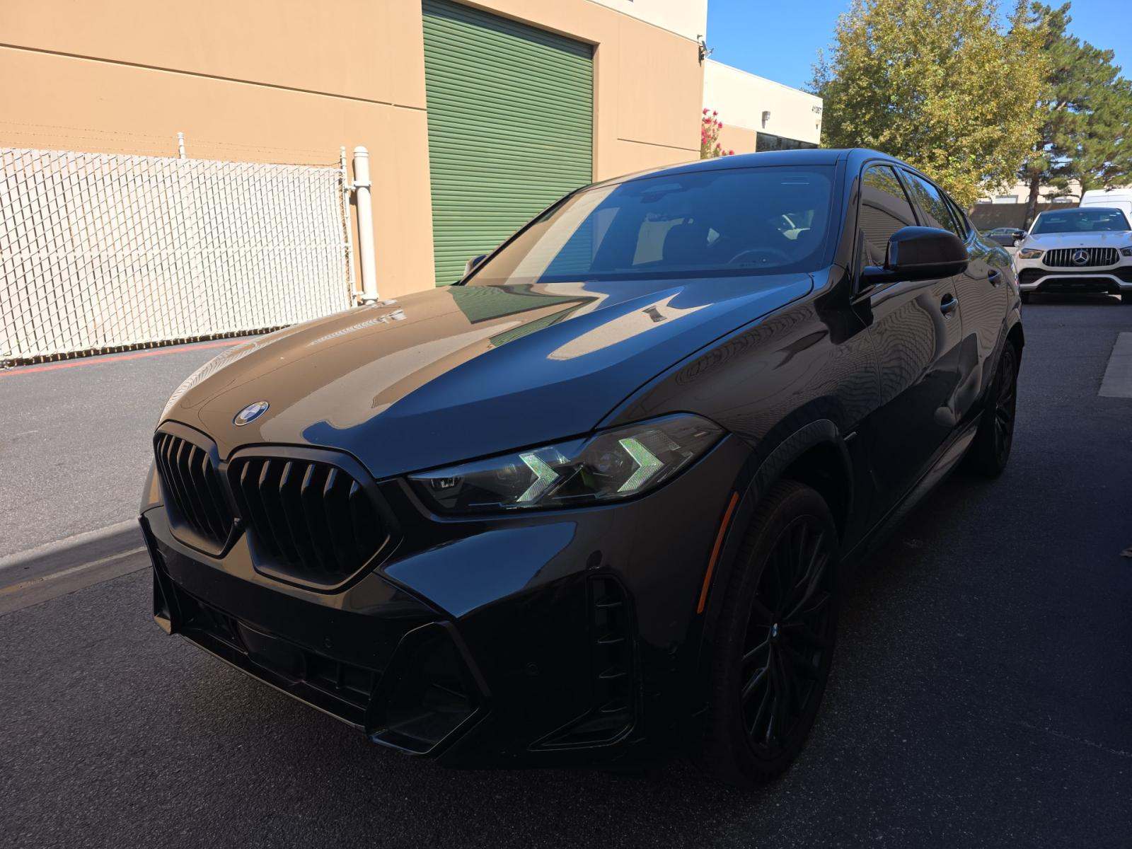 2024 BMW X6 xDrive40i AWD