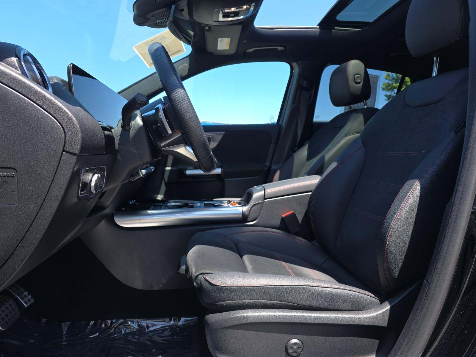 MERCEDES-BENZ GLA-CLASS - 2