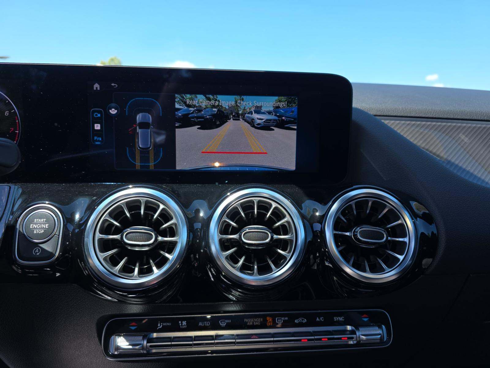 MERCEDES-BENZ GLA-CLASS - 6