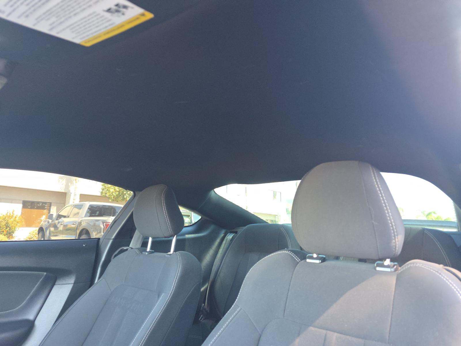 2020 Ford Mustang EcoBoost RWD