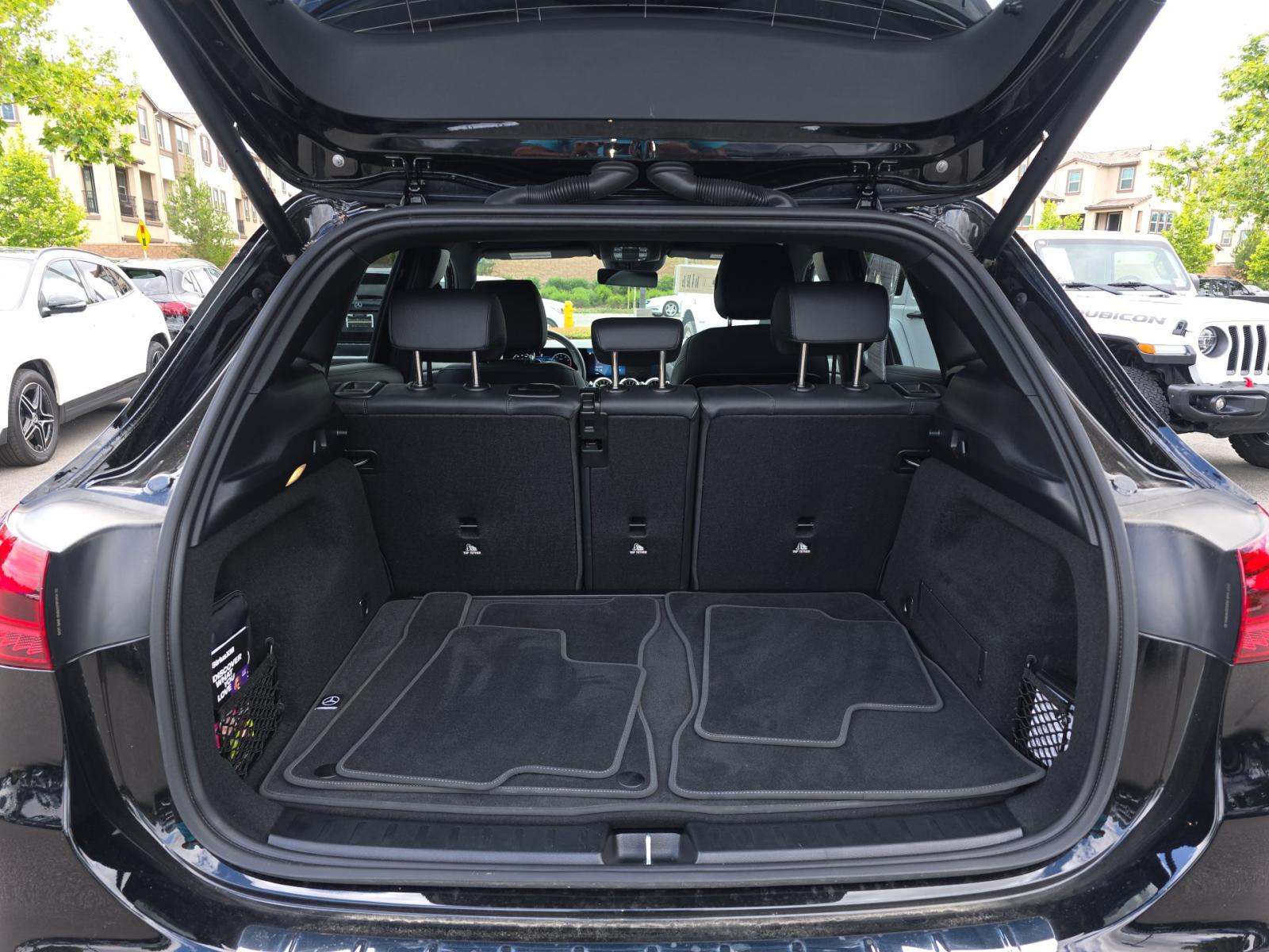 MERCEDES-BENZ GLA-CLASS - 10