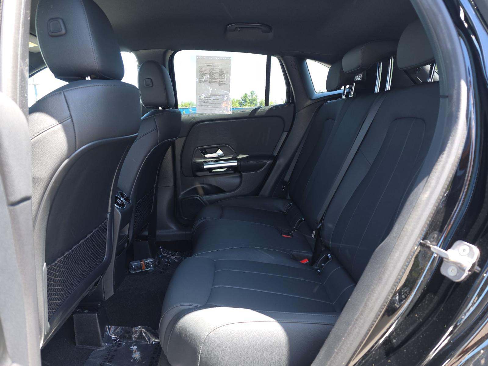 MERCEDES-BENZ GLA-CLASS - 9