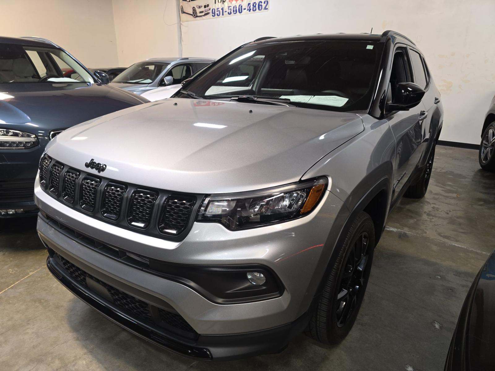 2023 Jeep Compass Latitude Altitude Edition AWD