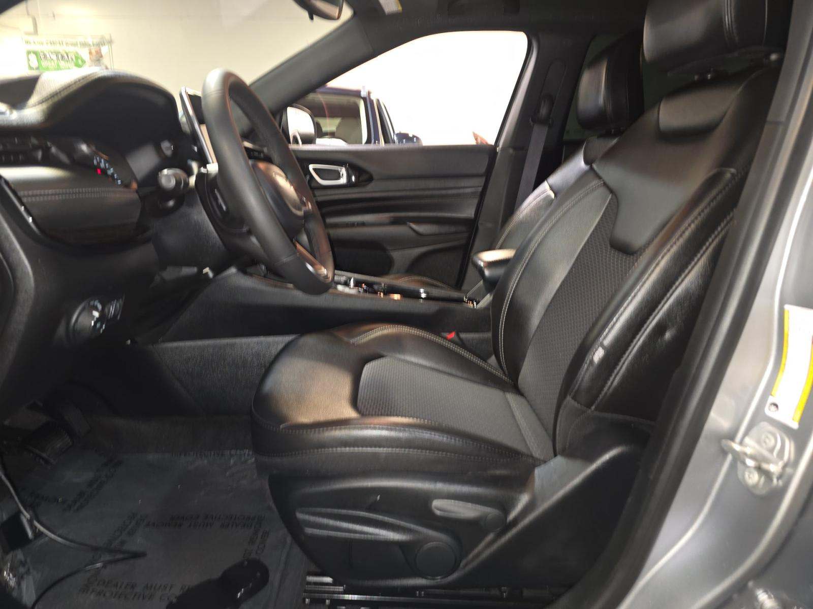 2023 Jeep Compass Latitude Altitude Edition AWD