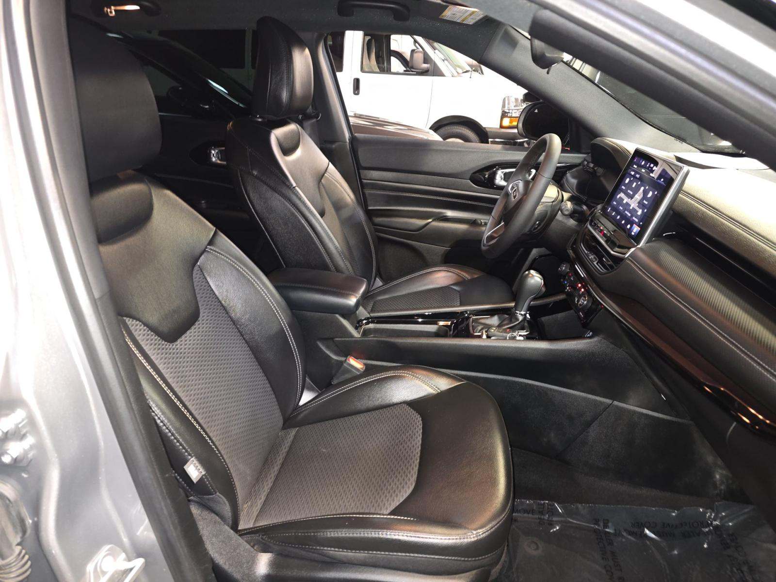 2023 Jeep Compass Latitude Altitude Edition AWD