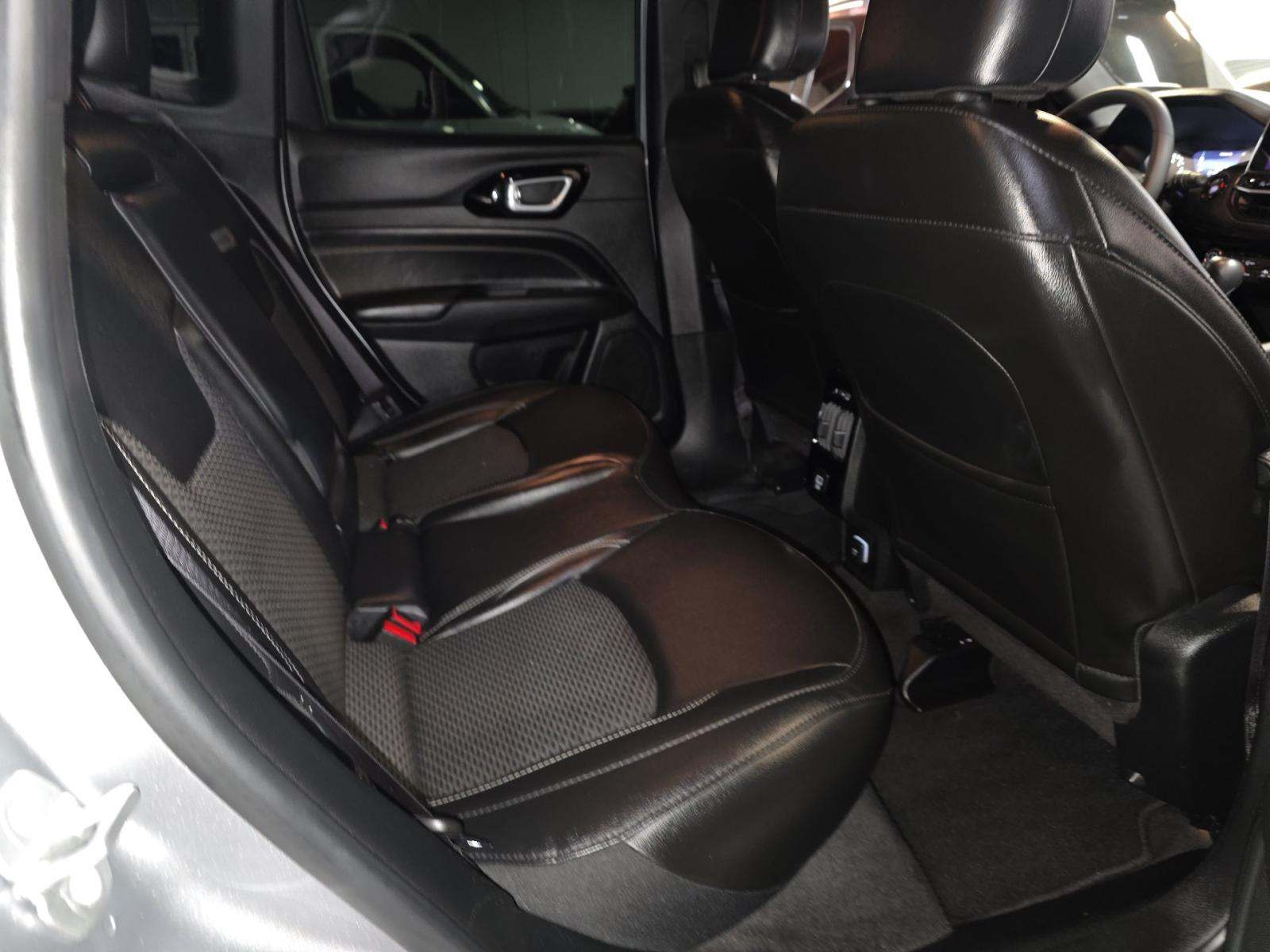 2023 Jeep Compass Latitude Altitude Edition AWD
