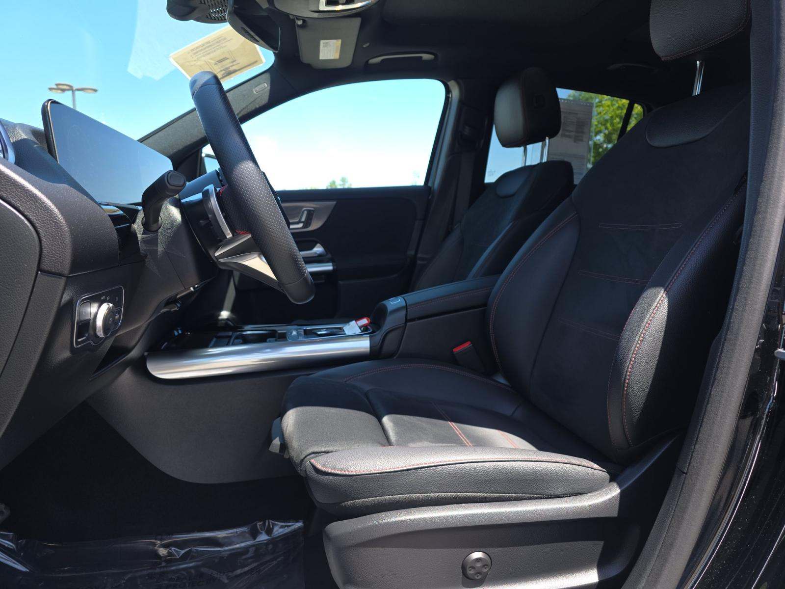 MERCEDES-BENZ GLA-CLASS - 2