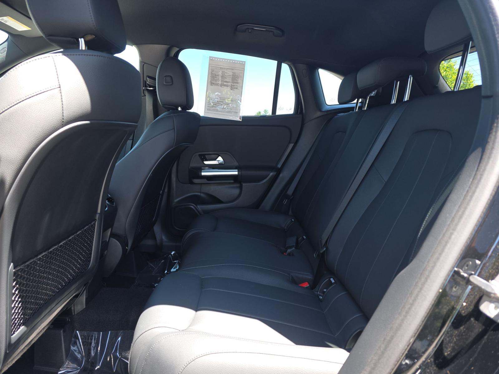 MERCEDES-BENZ GLA-CLASS - 9