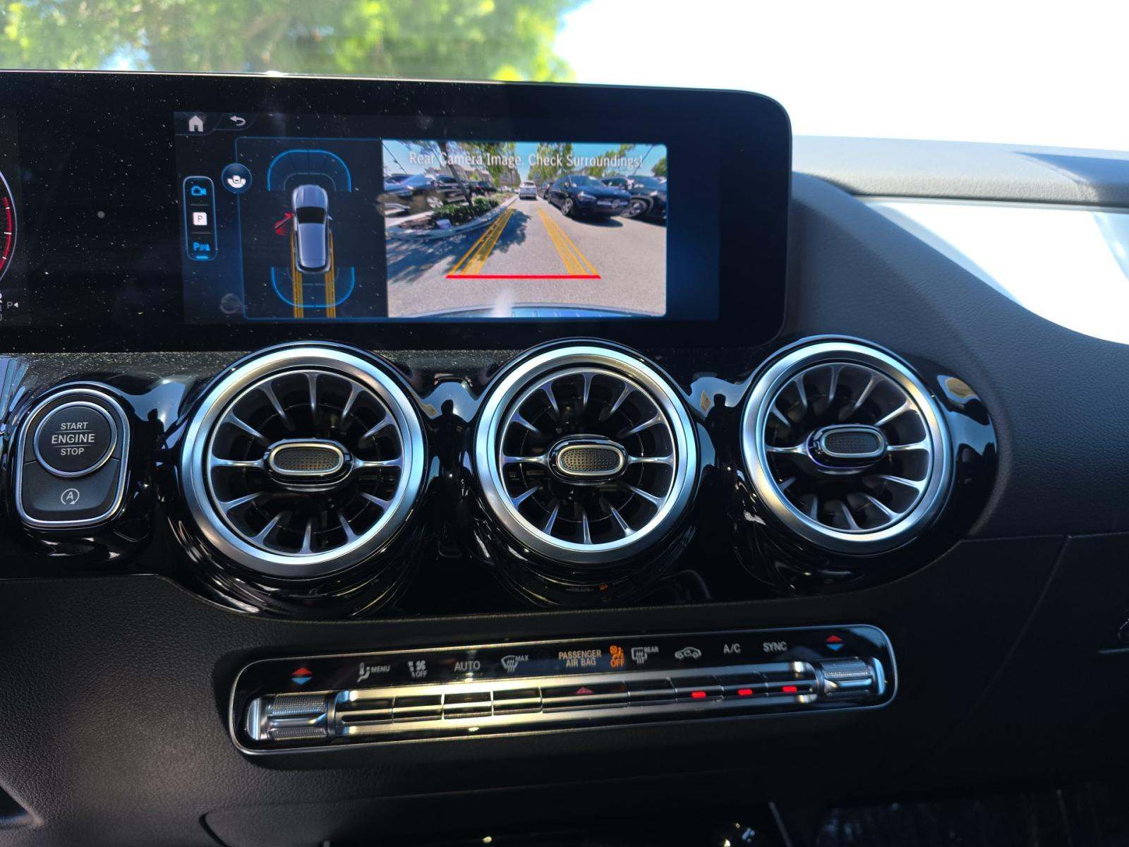 MERCEDES-BENZ GLA-CLASS - 6