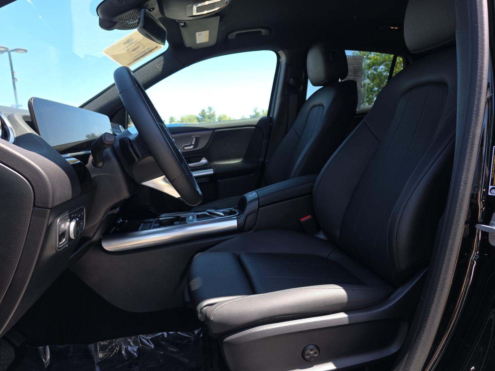 MERCEDES-BENZ GLA-CLASS - 2