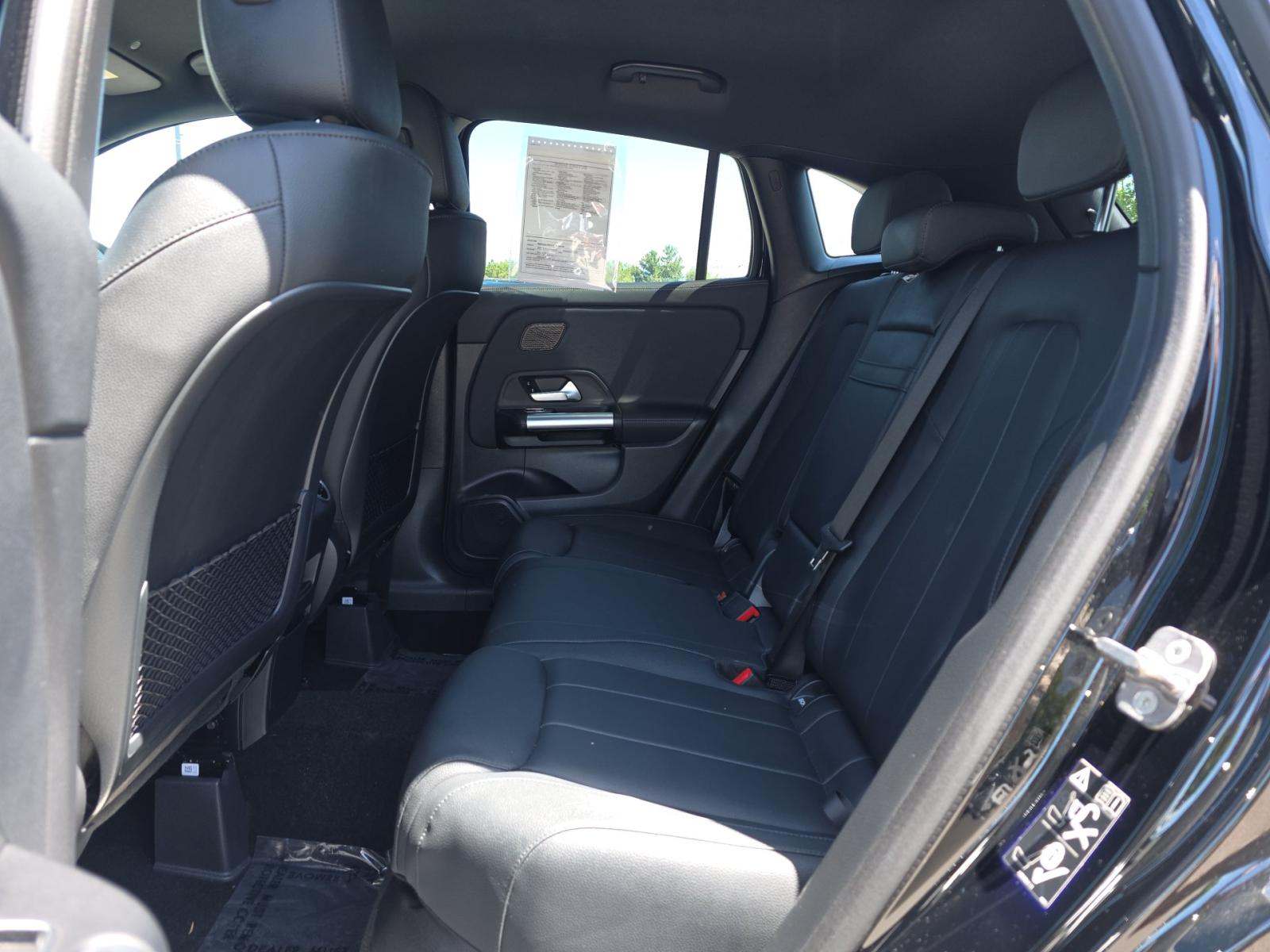 MERCEDES-BENZ GLA-CLASS - 9