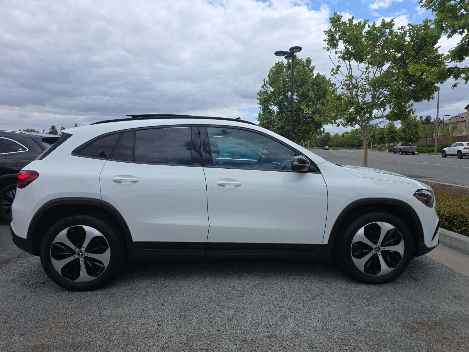 MERCEDES-BENZ GLA-CLASS - 4