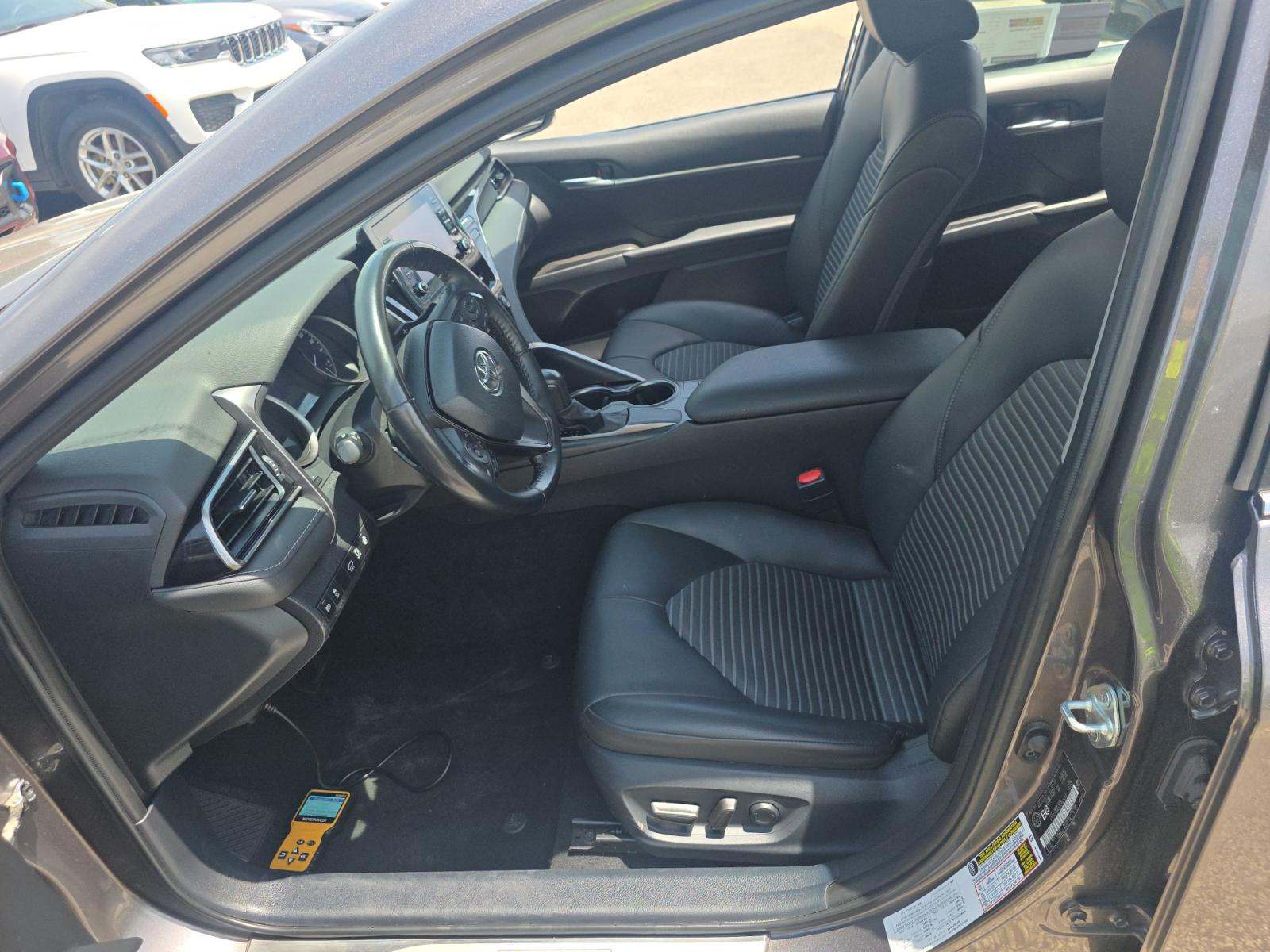 2024 Toyota Camry SE FWD
