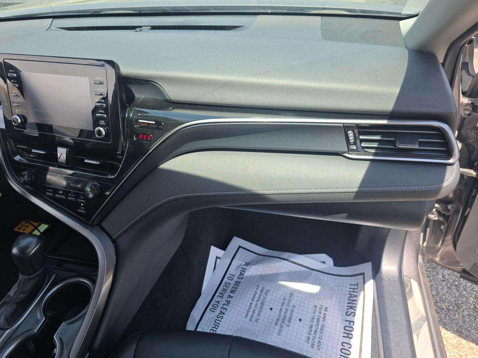 2024 Toyota Camry SE FWD