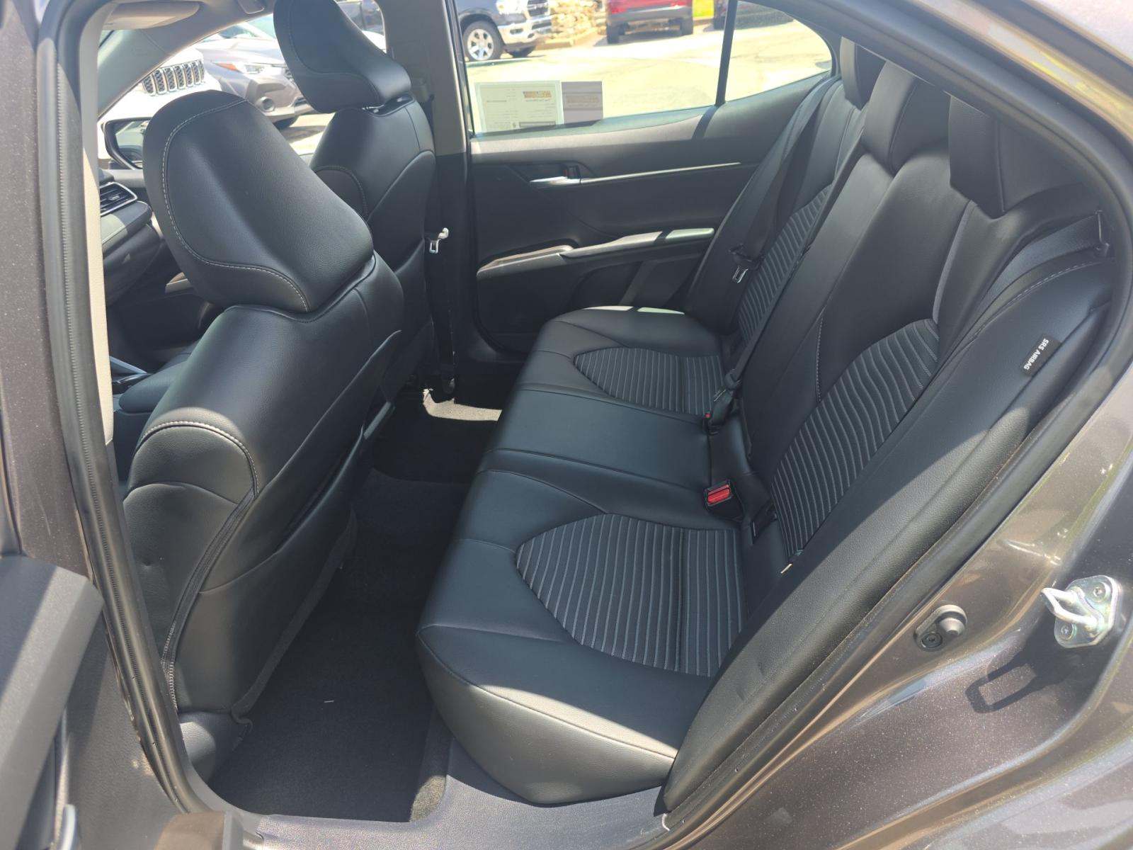 2024 Toyota Camry SE FWD