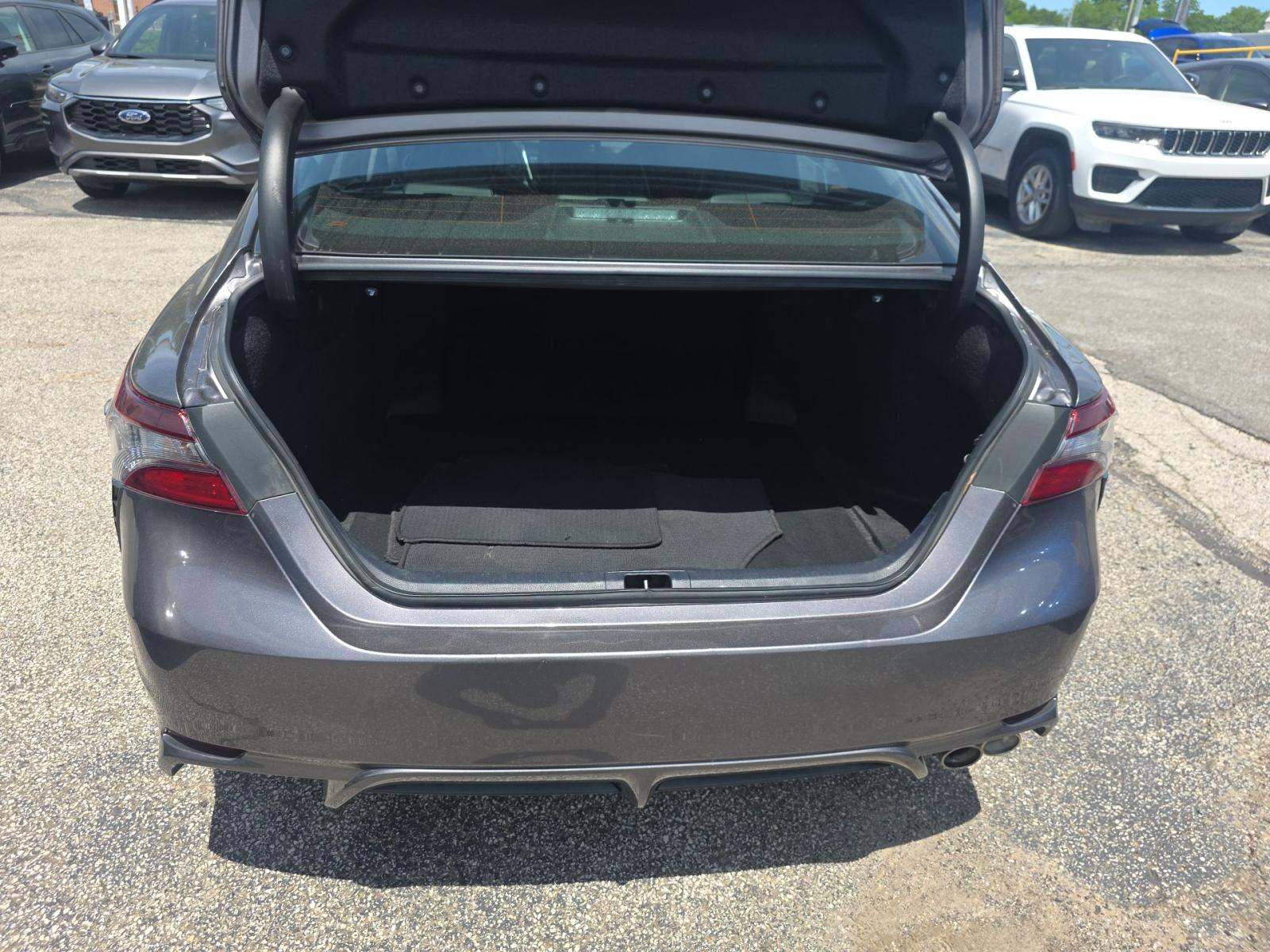 2024 Toyota Camry SE FWD